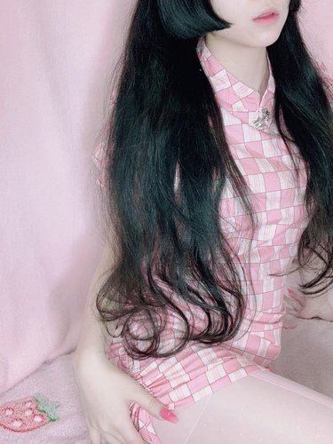 小羊喵吐舌头助眠