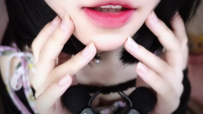 A5.2舒服的亲吻烤全羊~带一点儿黑S细高跟~.mp4_20230805_182208.gif
